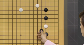 weiqi Keymove for attacking
